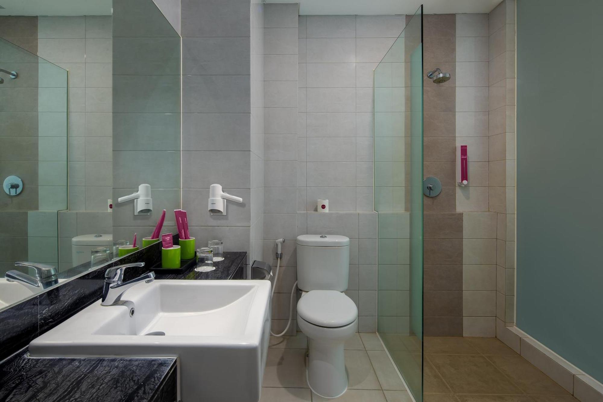 Favehotel Sidoarjo Exterior photo